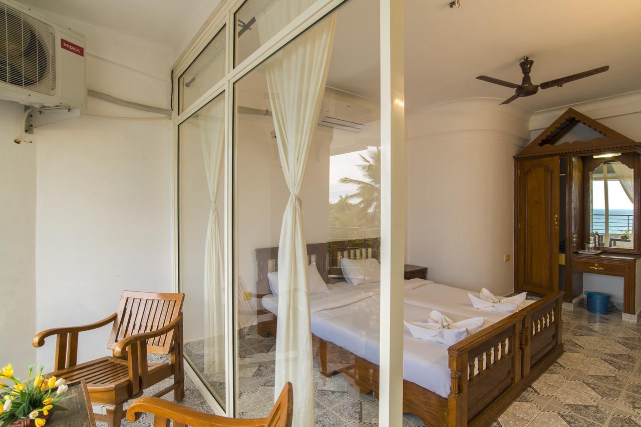 Surya Beach Resort Kovalam Exterior photo